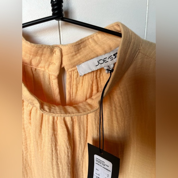 NWT Joe's Jeans Apricot Sherbert Flutter Sleeve Gauze Blouse - Picture 7 of 10